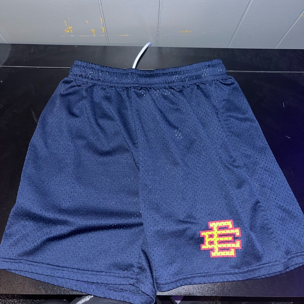 Eric Emanuel Shorts Men’s Size Small